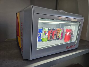 Red Bull chladnicka - 6