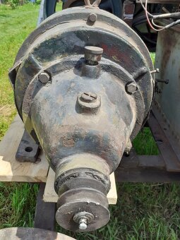 Dynamo - Generátor  dva kusy - 6