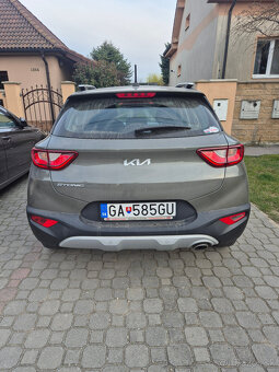 Kia Stonic 62kw r.2022 silver - 6
