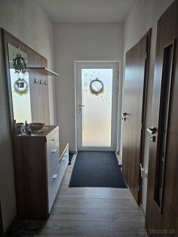 Na predaj moderný 4-izbový bungalov s presklenou terasou - 6