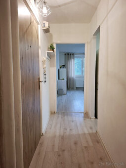 Na prenájom 1-izbový byt Sereď, centrum, A.Hlinku. - 6