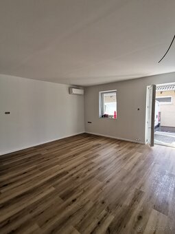 Voda, elektrika, obkladačské prace, malovanie - 6