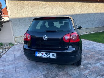 Volkswagen Golf V 1.9tdi DSG - 6