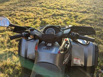 Can Am Outlander 800 - 6