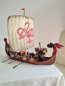 LEGO 7018 Viking Ship challenges the Midgard Serpent (s krab - 6