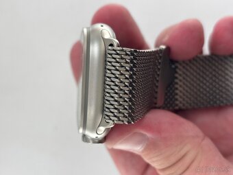 Apple Watch Ultra 2 titanium milaneese loop - 6