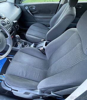 Renault Megane combi 5-miestne r.v. 1Q/2004 - 6
