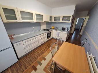 Predaj ,Prenájom 3 izbový byt - 6