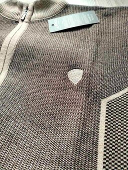 Pletený elegantný sveter, v. XL - 6