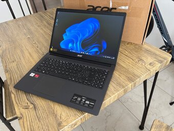 15.6"/Acer Notebook/4GB RAM DDR5/128GB NVMe SSD/AMD Radeon - 6