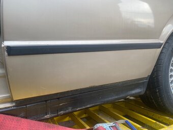 Rozpredam BMW e34 520i 525tds 524td - 6