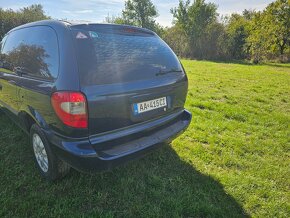 Rozpredám Chrysler Voyager 2,8crdi - 6