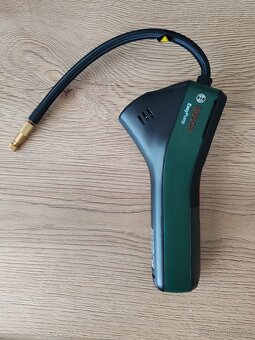 Malý výkonný ručný kompresor BOSCH - nový - 6