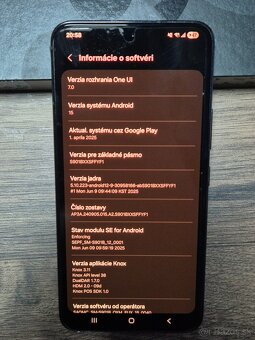 Samsung Galaxy S22 - 6