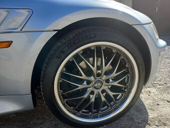 BMW Z3 roadster 2.8L - 6