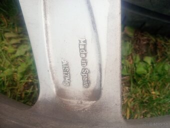 5x112 R17 Seat - 6