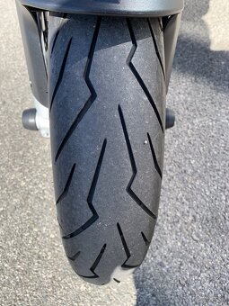 Aprilia Tuono 1100 V4 RR - 6