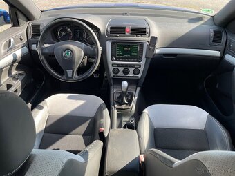 Skoda Octavia Kombi 2,0 TDI RS 125kW 6-rychlostny manual - 6