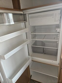 Masivní kuchyňská linka z Německa se spotřebiči - 6