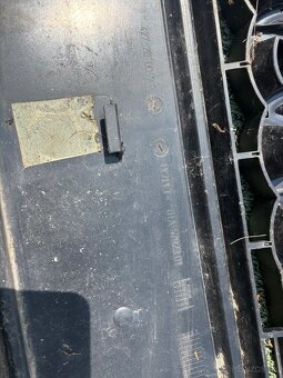 Mriežka chladiča Audi A1 8X0853651 - 6