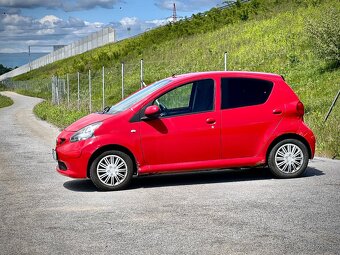 Toyota Aygo 1.0 2007 - 6