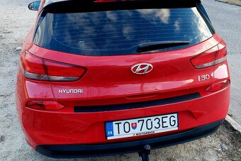 HYUNDAI i30 1,4benzin - 6