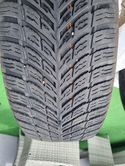 235/55 R18 Nokian SeasonProof SUV Celorocna pneumatika - 6