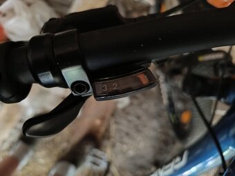 Bicykel Genesis Impact 2,2 - 6