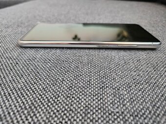 Samsung S20 FE - 6