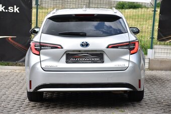 Toyota Corolla Combi TS 1.8 HYBRID e-CVT SR 2021 DPH - 6