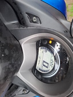 Yamaha N max 125 - 6