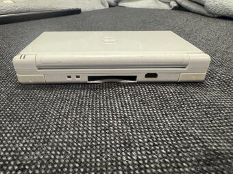 Nintendo DS Lite - 6