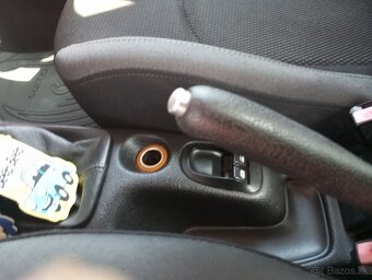 Peugeot 206 - 6