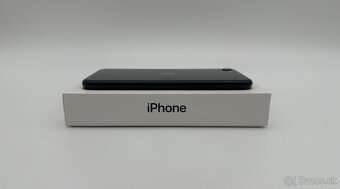iPhone SE 2022 64GB Midnight (100% Batéria) + ZÁRUKA - 6