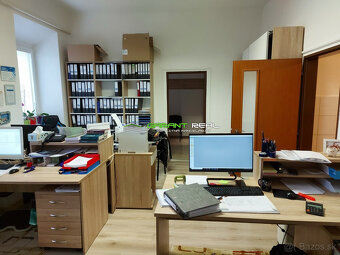 Predaj rodinný dom,145 m2, garáž a 2 hospod. budovy, Solivar - 6