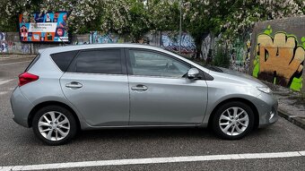 Toyota Auris - 6