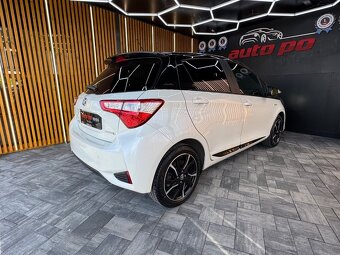 Toyota Yaris 1.5 Hybrid Selection e-CVT - 6