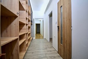 Na predaj veľký 2-izbový byt s moderným dizajnom - 6