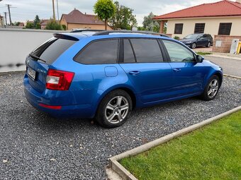 Škoda Octavia Combi 2.0 TDI 110kw Business - 6