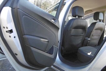 Opel Astra ST 1.7 CTDI 81kw r.v.2011 - 6