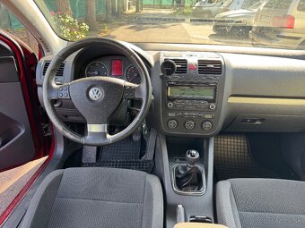 VW Golf 5 Variant 1,9 77KW 2009 - 6