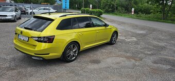 Škoda SuperB Combi Sportline 4x4 2.0 Tdi 140kw - 6