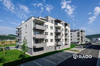 RADO | 2-izbový byt 52,03 m2, garáž 25,66 m2, lodžia 6,18 m2 - 6