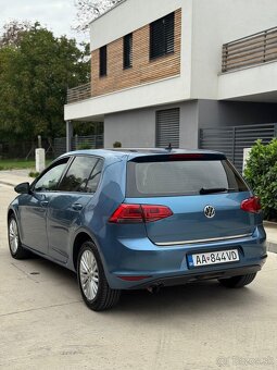 Predám VW Golf 7 - 6