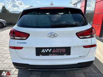 Hyundai i30 CW 1.6 CRDi Family, v Záruke, Pôvodný lak, SR - 6