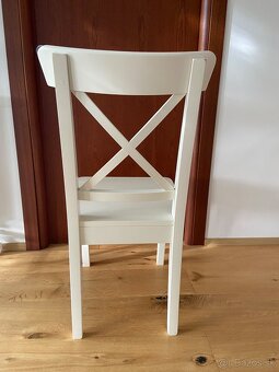 4 drevene stolicky biele plus somlik - 6
