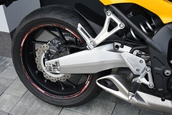 Honda cb 650 F ABS r. 2017 - 14 tis. km - povod SK - 6