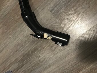 Sencor SVC9000BK Nineto - 6