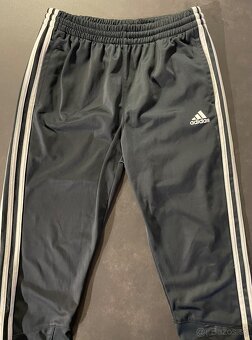 Nenosená Chlapčenská tepláková súprava Adidas - 6