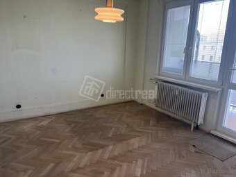 Predaj - 2,5-izb. - Byt s dvoma balkónmi v pôvodnom sta… - 6